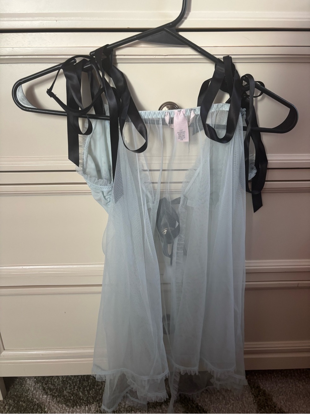 NWOT Victorias Secret Sheer Babydoll Chemise Snowflake with matching thong Large - Picture 9 of 14